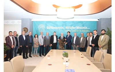 Nilüfer Belediye Başkanı Hemşehrimiz Sn. Şadi ÖZDEMİR'e hayırlı olsun ziyaretinde bulunduk.