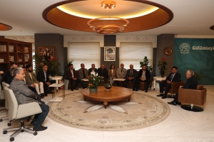 Nilüfer Belediye Başkanı Hemşehrimiz Sn. Şadi ÖZDEMİR'e hayırlı olsun ziyaretinde bulunduk.