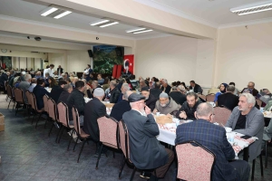 İFTAR YEMEĞİNDEN GÖRÜNTÜLER 