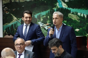 İFTAR YEMEĞİNDEN GÖRÜNTÜLER 