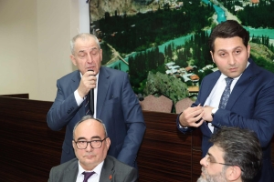 İFTAR YEMEĞİNDEN GÖRÜNTÜLER 