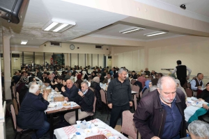 İFTAR YEMEĞİNDEN GÖRÜNTÜLER 