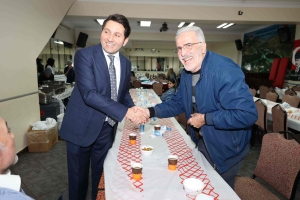 İFTAR YEMEĞİNDEN GÖRÜNTÜLER 