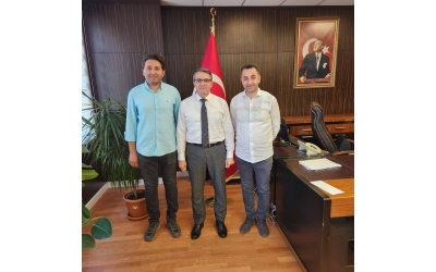 Bursa Yıldırım Kaymakamı Sn. Metin ESEN'i ziyaret ederek, kendisini Kocayayla Şenliğimize davet ettik.