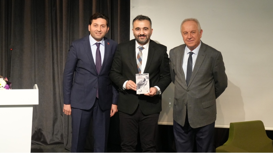 Mustafa Adil Özder’i anmak, anlamak ve anlatmak üzere bir araya geldik.